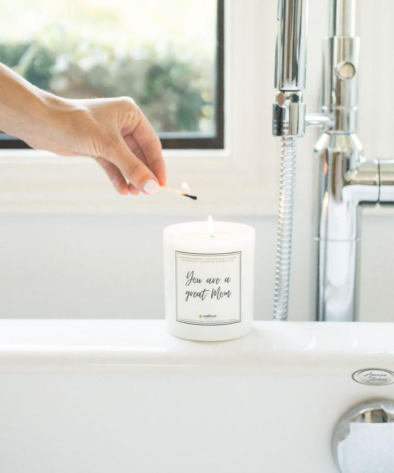 Great Mom Candle - Sunflower Motherhood